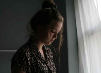 Cum sa te detasezi emotional: invatand sa renunti
