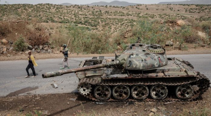 Foamete, tortura si viol: cum este razboiul civil din Etiopia?