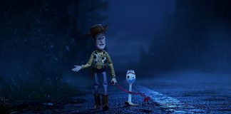 Woody vine in salvarea prietenilor sai in trailerul final pentru Toy Story 4