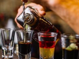 Jagermeister Manifest: o bautura perfecta pentru petrecerea de 1 Mai