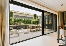 Cum creștem eficiența energetică a clădirilor rezidențiale fără a le compromite farmecul